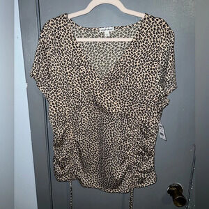 NWT Derek & Heart leopard print faux weak shirt with front side details